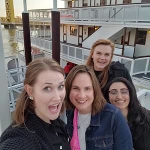 Meet your Posher, Ruth